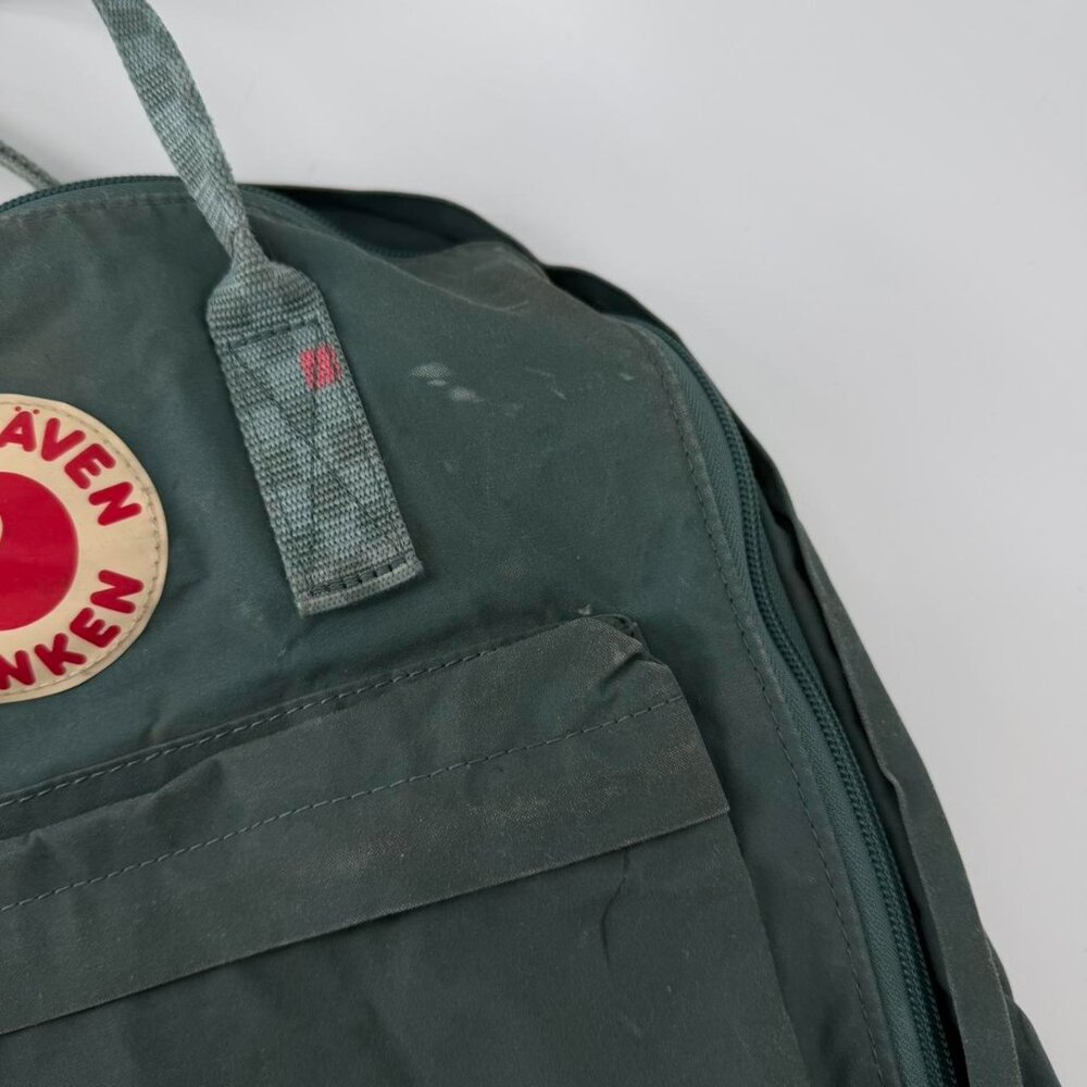 Fjallraven Kanken Classic Pack Sky Blue Backpack Bag - Picture 2 of 5
